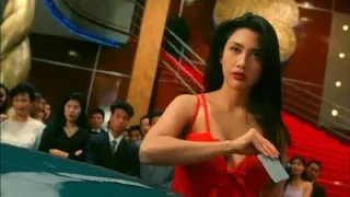 红衣邱淑贞