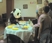 大熊猫丢蛋糕 GIF（大熊猫丢蛋糕 GIF）
