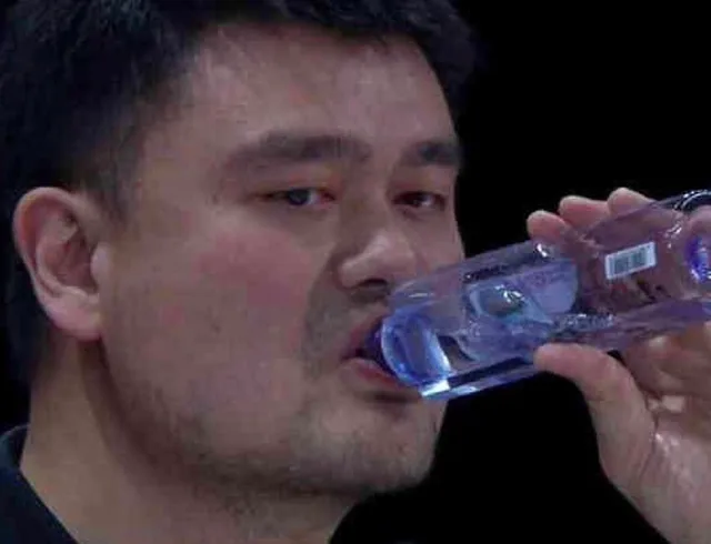 姚明喝水情头