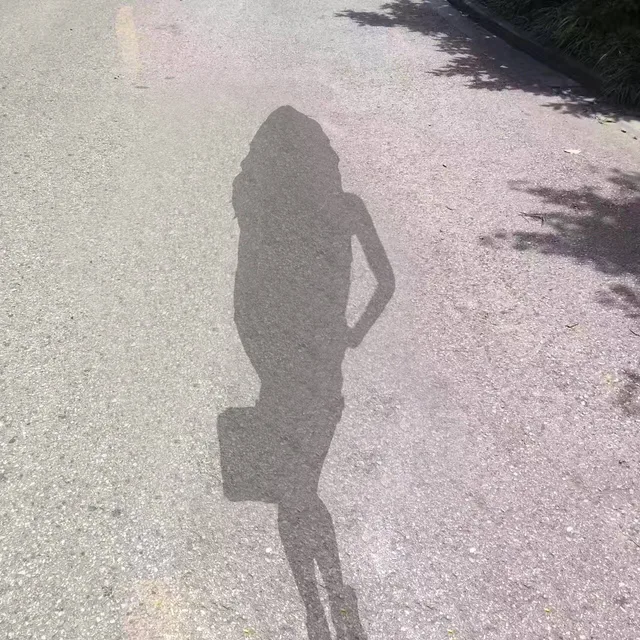阳光下的我-美美的