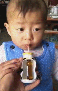 骗小孩吃药新技能