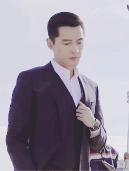 胡歌帅气动图