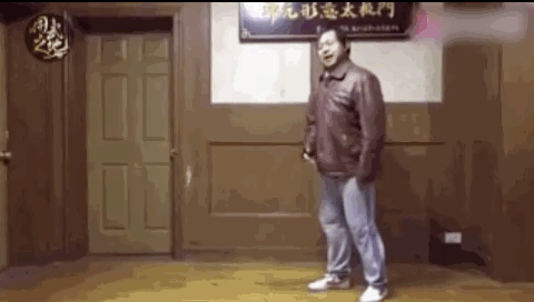 五连鞭表情包