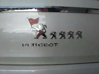 这车标厉害了！以后买车了就这么玩！_车标_恶搞