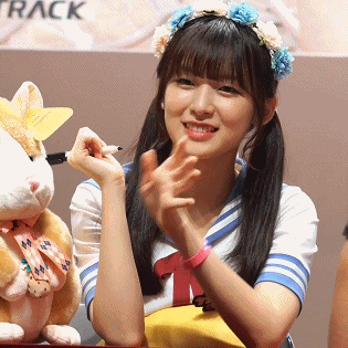 崔乂园yeah GIF