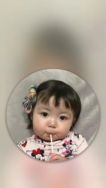 罗熙喝奶壁纸