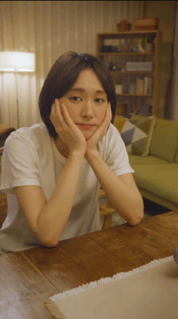 新垣结衣卖萌 GIF 动图