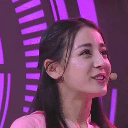 迪丽热巴微笑动图（迪丽热巴微笑动图）