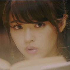 铃木优华 Yuuka Suzuki动图_铃木优华_Yuuka Suzuki_动图_女神_明星表情