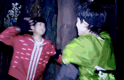 TFBOYS 击掌动图（TFBOYS 击掌动图）