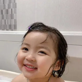 罗熙头像