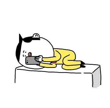 躺着玩手机