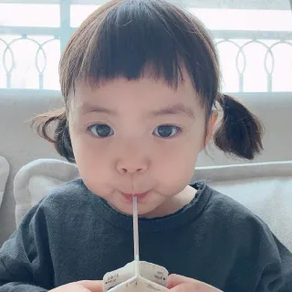 罗熙头像